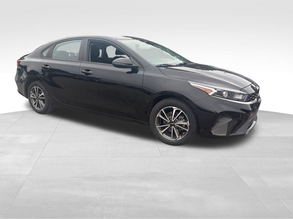 2023 Kia Forte LXS photo 10
