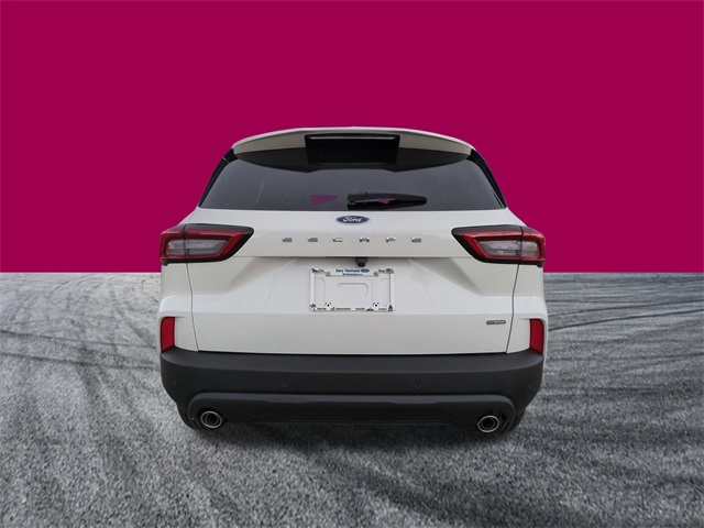 2025 Ford Escape ST-Line photo 3
