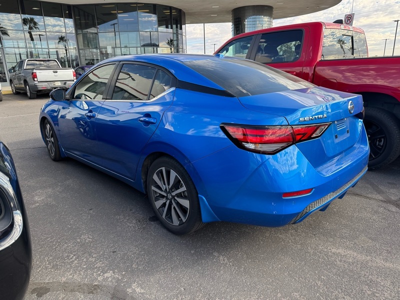 2020 Nissan Sentra SV photo 4