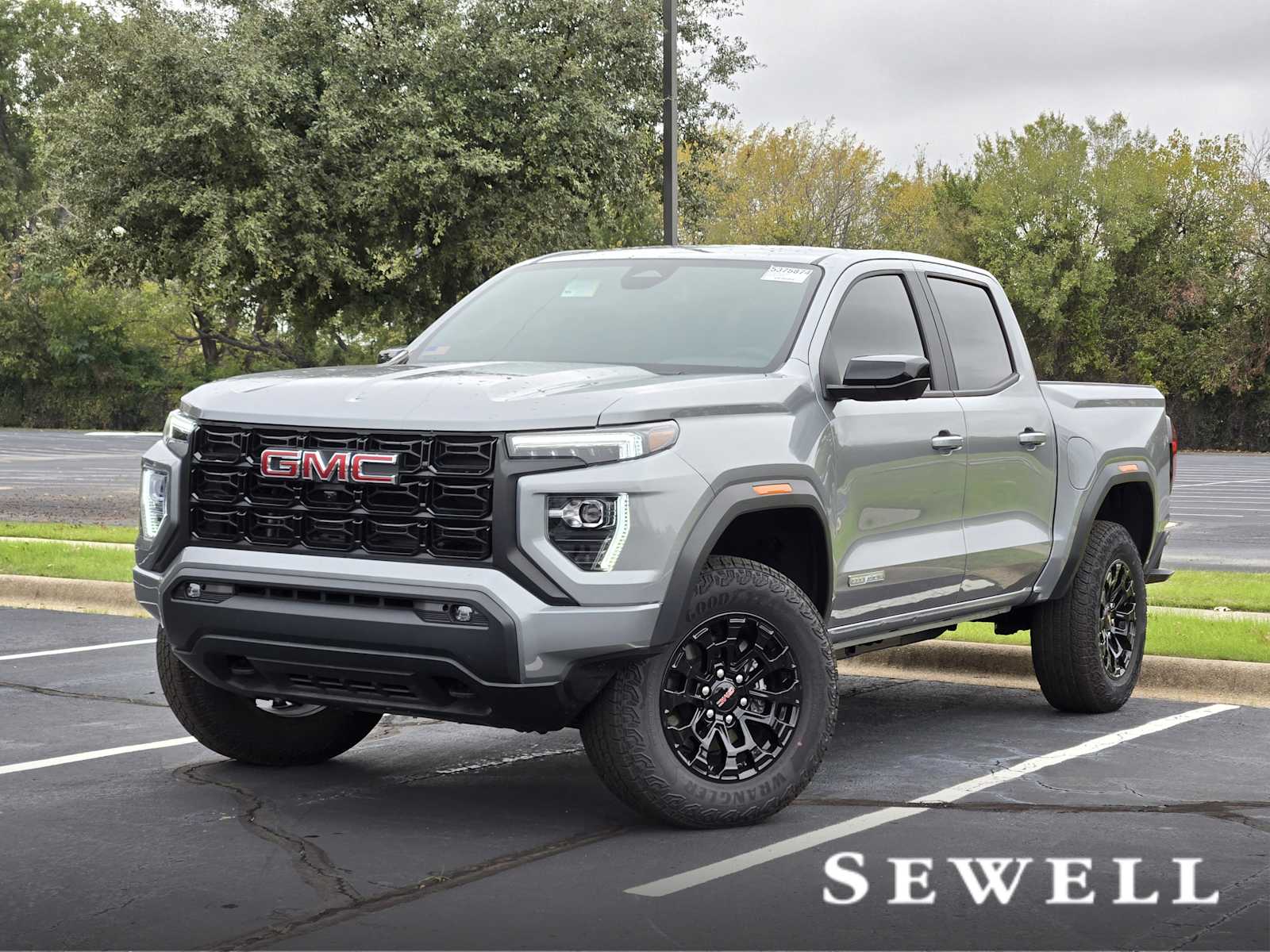 2026 GMC Canyon Elevation's photo