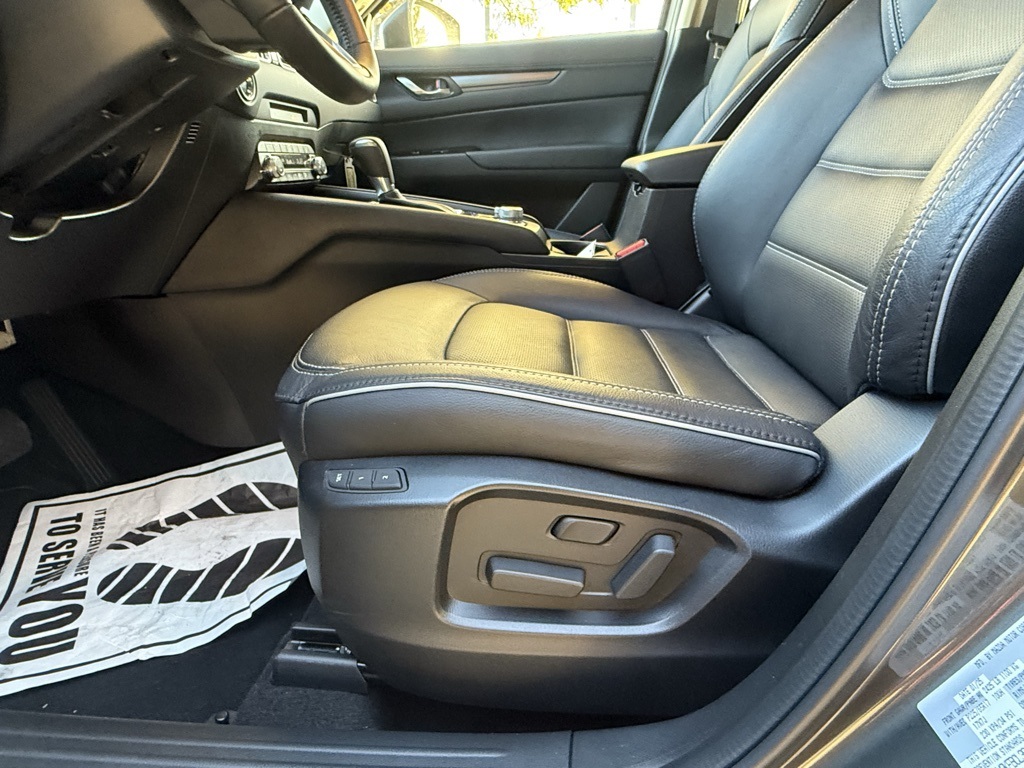 2025 Mazda CX-5 2.5 S Preferred photo 17