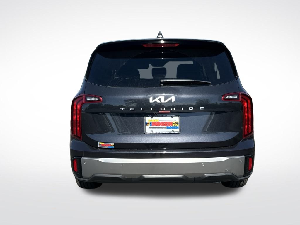 2025 Kia Telluride LX photo 3