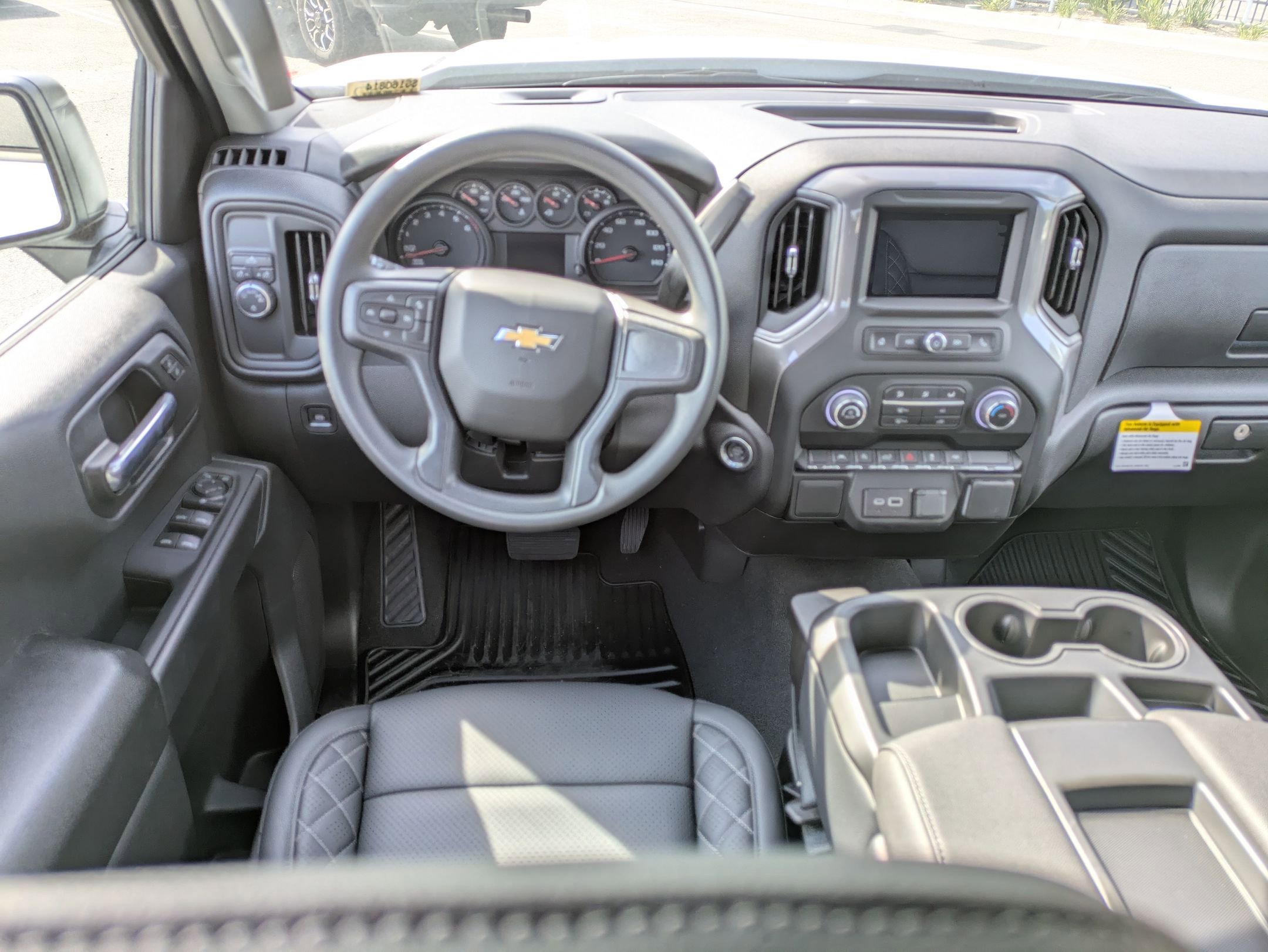 2025 Chevrolet Silverado 1500 Custom photo 14