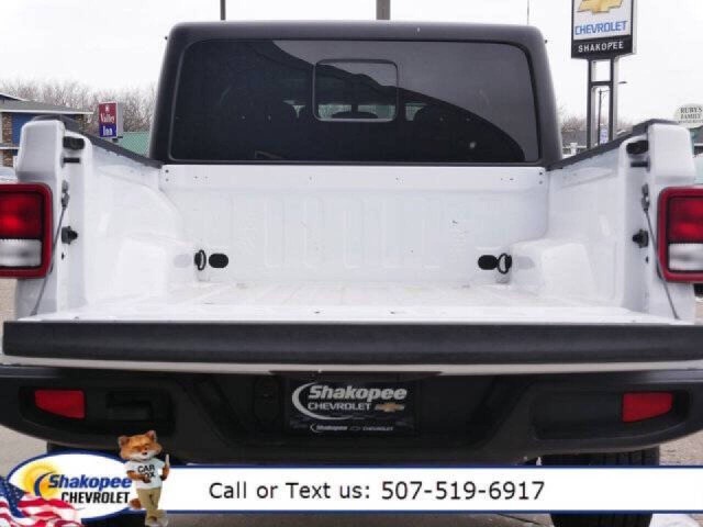 2023 Jeep Gladiator Overland photo 6