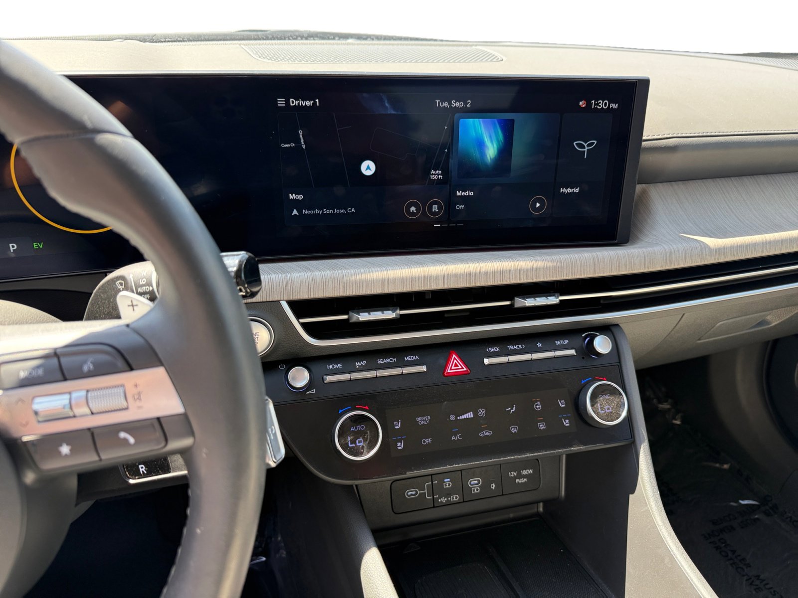 2025 Hyundai Sonata Hybrid Limited photo 12