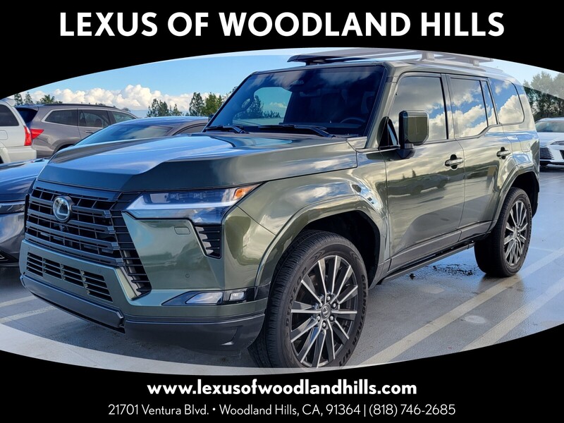 2025 Lexus GX Luxury's photo