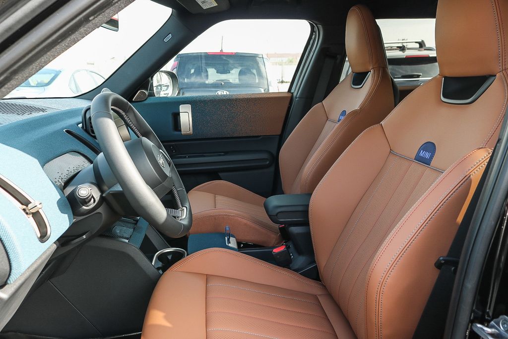 2025 Mini Countryman S ALL4 photo 17