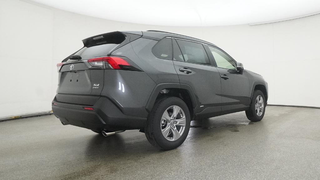 2025 Toyota RAV4 Hybrid XLE photo 21