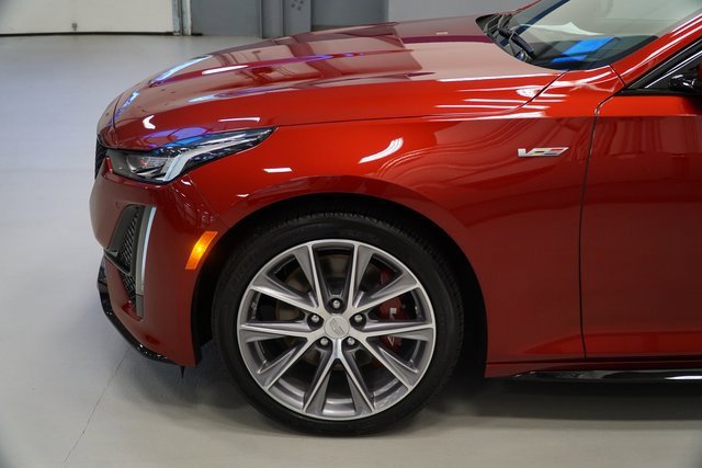 2023 Cadillac CT5 V photo 10