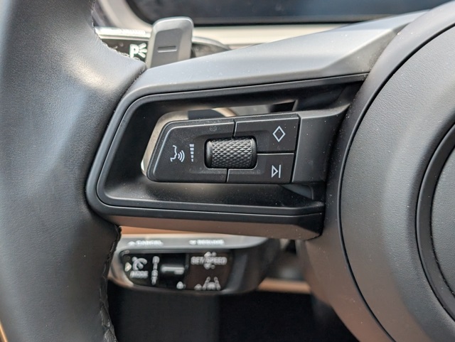 2024 Porsche Cayenne photo 20