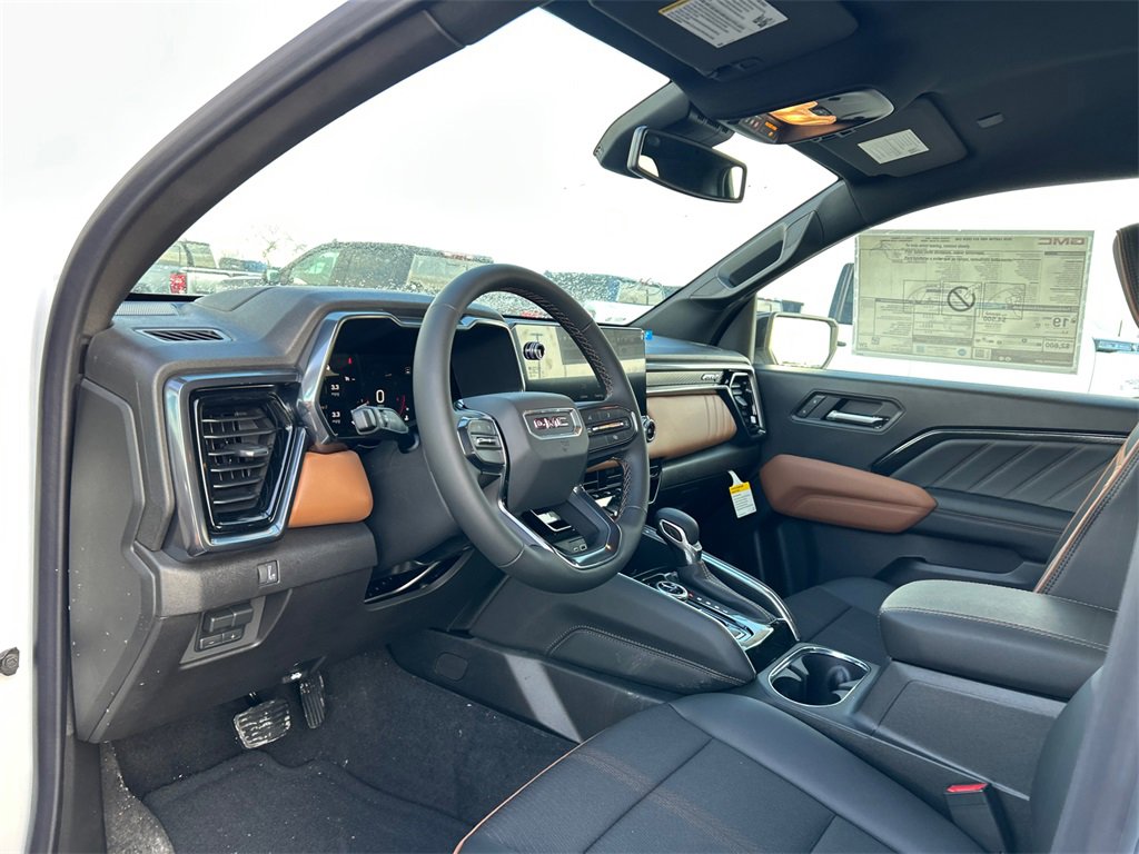 2026 GMC CANYON - Image 16