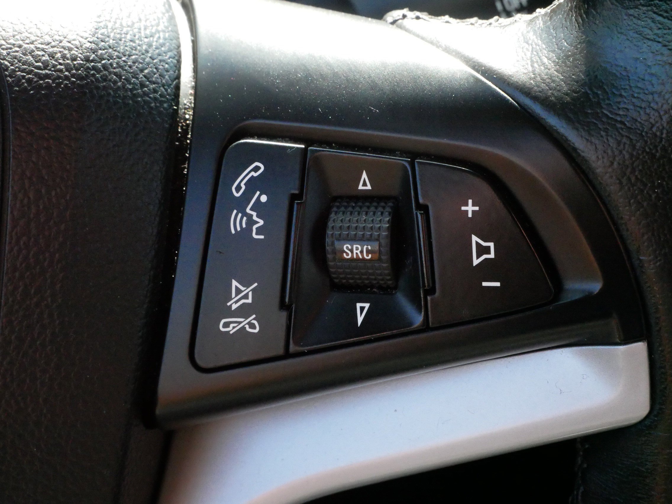 2015 Chevrolet Cruze LTZ photo 23