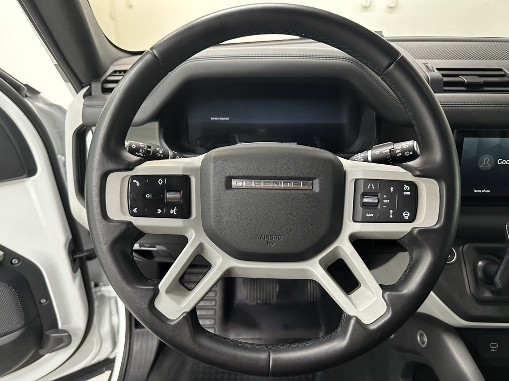 2024 Land Rover Defender 110 S photo 14