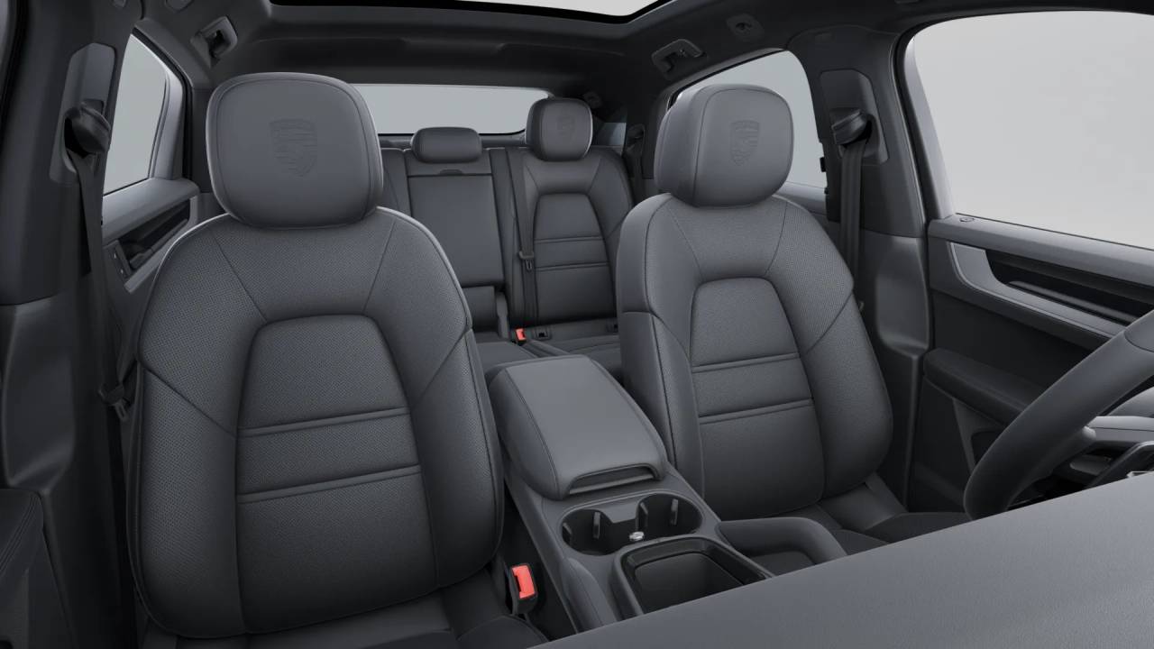 2024 Porsche Cayenne S E-Hybrid Coupe photo 11