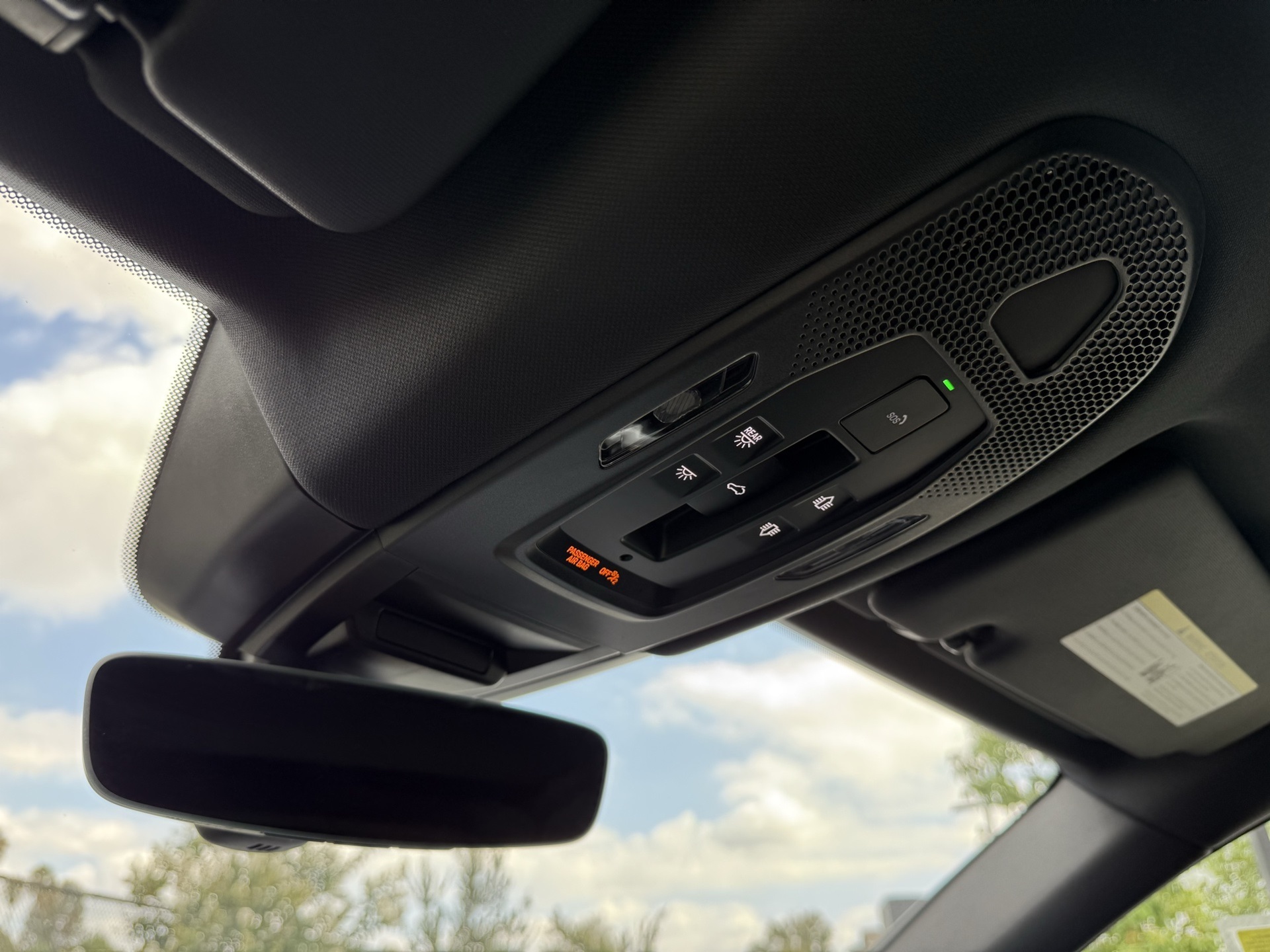 2025 Porsche Cayenne E-Hybrid S photo 14