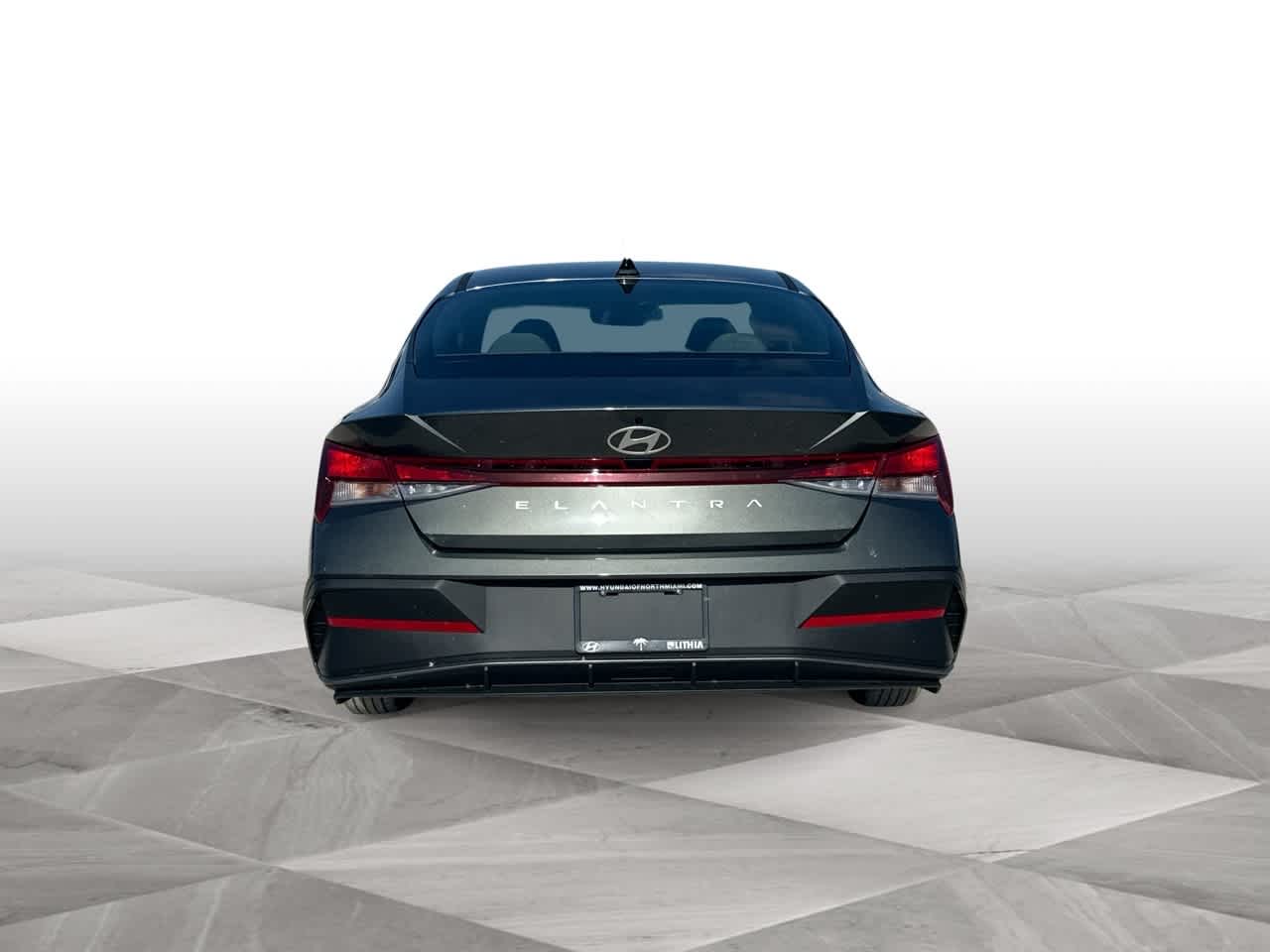 2025 Hyundai Elantra SE photo 7