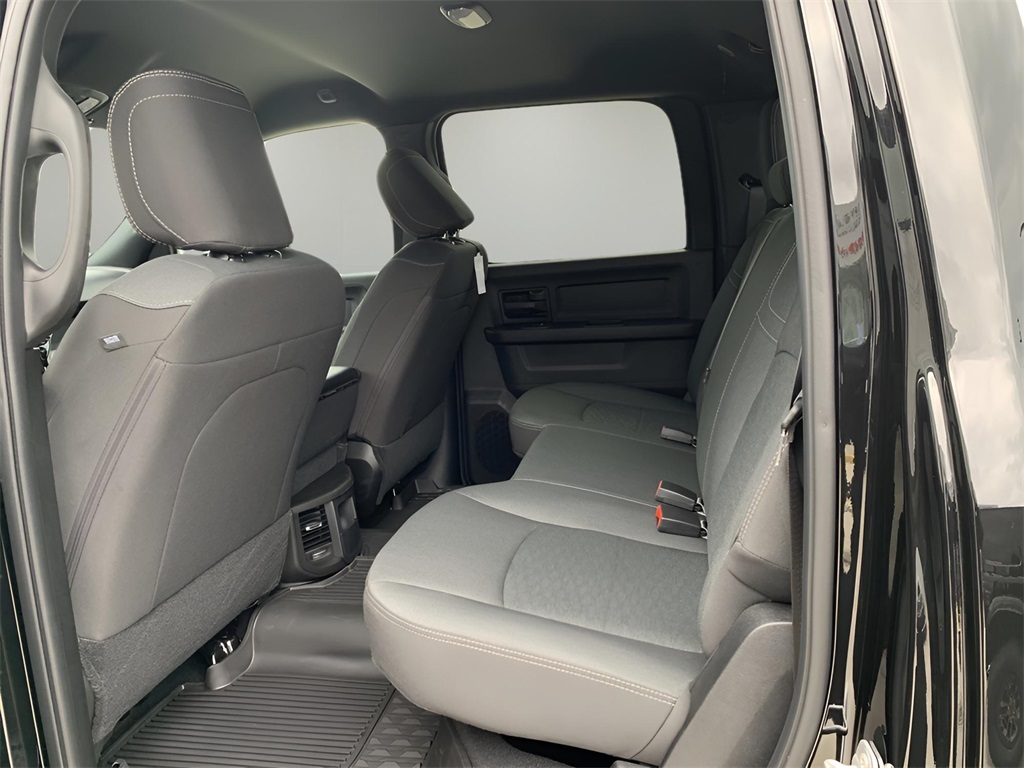 2025 Ram 2500 Tradesman photo 4