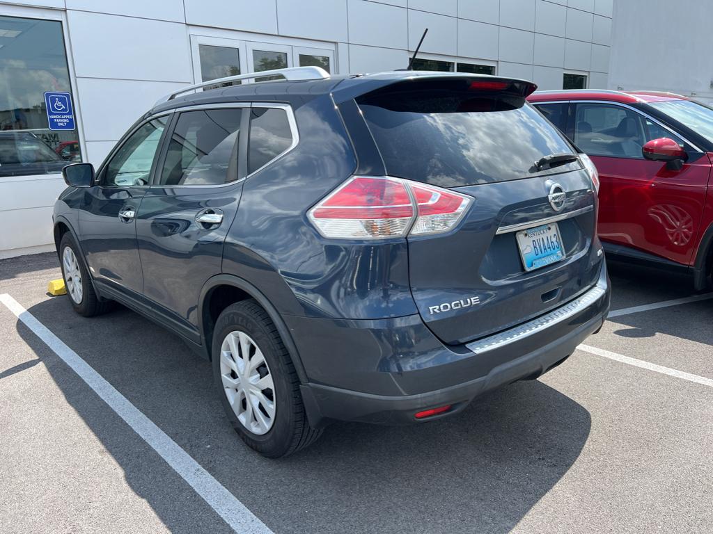 2016 Nissan Rogue S photo 4