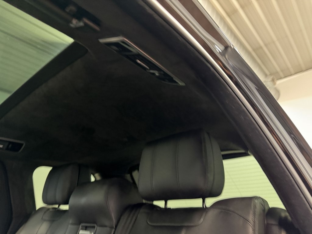 2021 Land Rover Range Rover P525 HSE HSE Westminster Edition photo 43