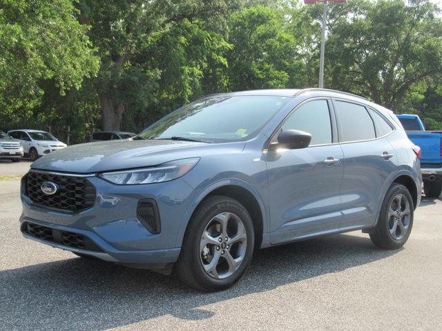 2024 Ford Escape ST-Line photo 3