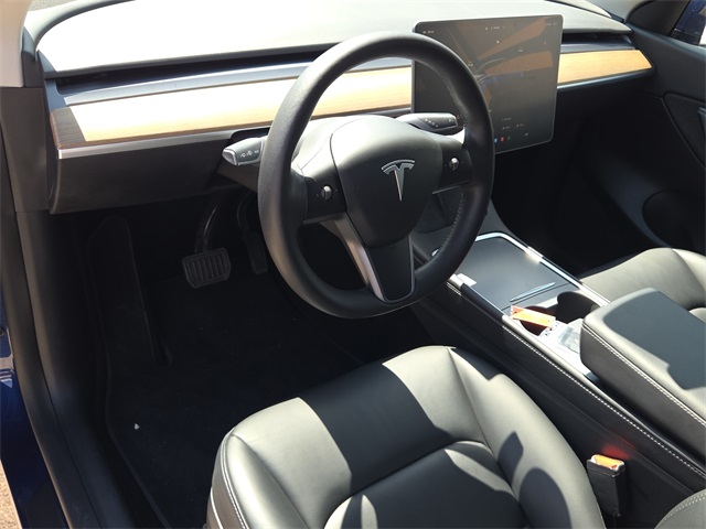 2022 Tesla Model Y Long Range photo 12