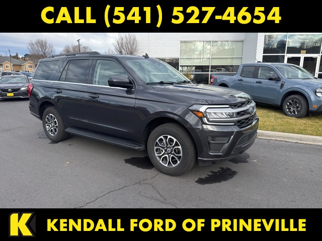 2024 Ford Expedition XLT's photo