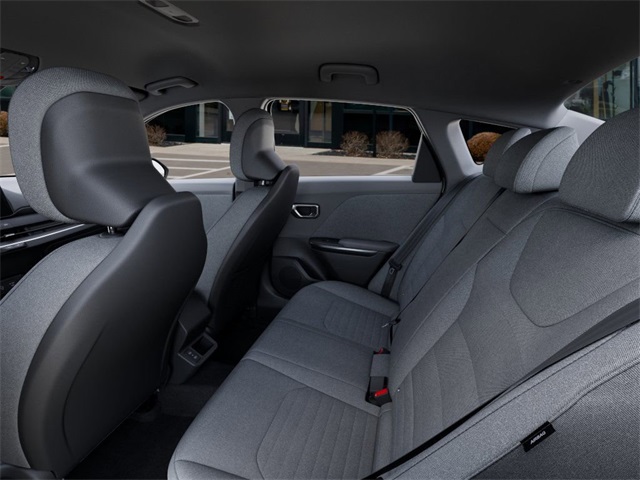 2025 Kia K4 EX photo 17