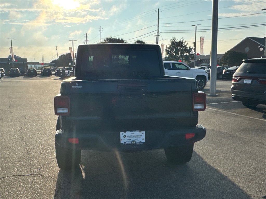 2022 Jeep Gladiator Sport photo 4
