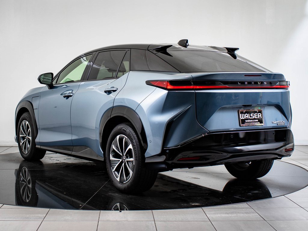 2023 Lexus RZ 450e Premium photo 11