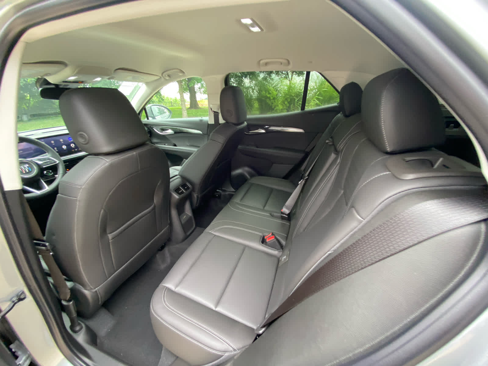 2025 Buick Envision Preferred photo 26