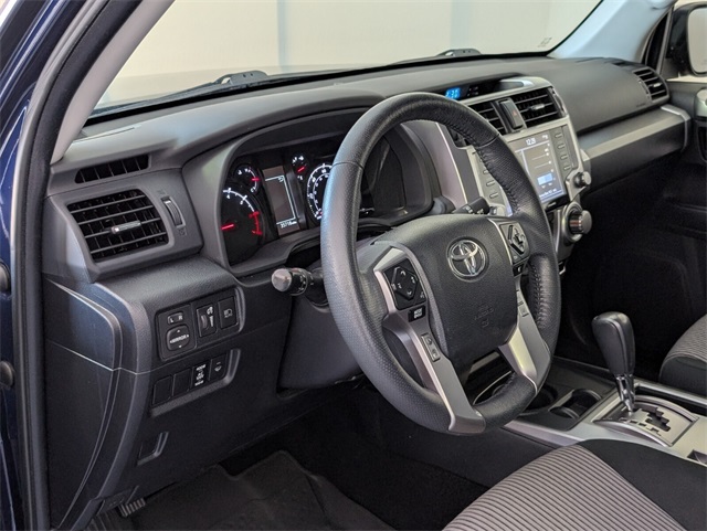 2022 Toyota 4Runner SR5 photo 8