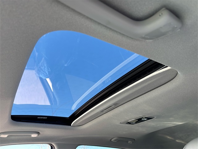 2026 Kia Niro EX Premium photo 4