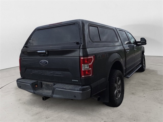 2019 Ford F-150 XLT photo 2