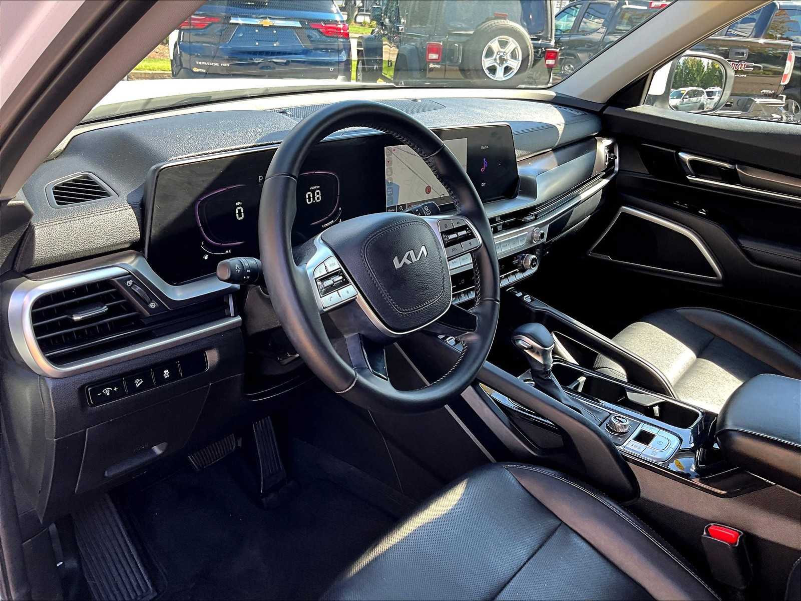 2023 Kia Telluride S photo 4