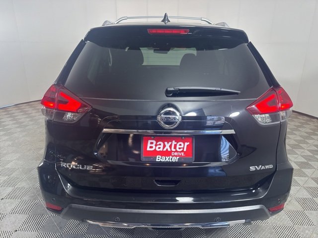 2020 Nissan Rogue SV photo 4