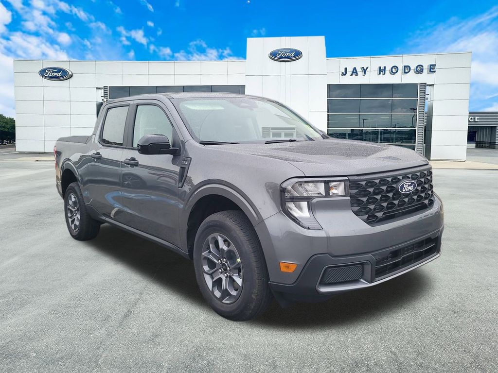 2025 Ford Maverick XLT's photo