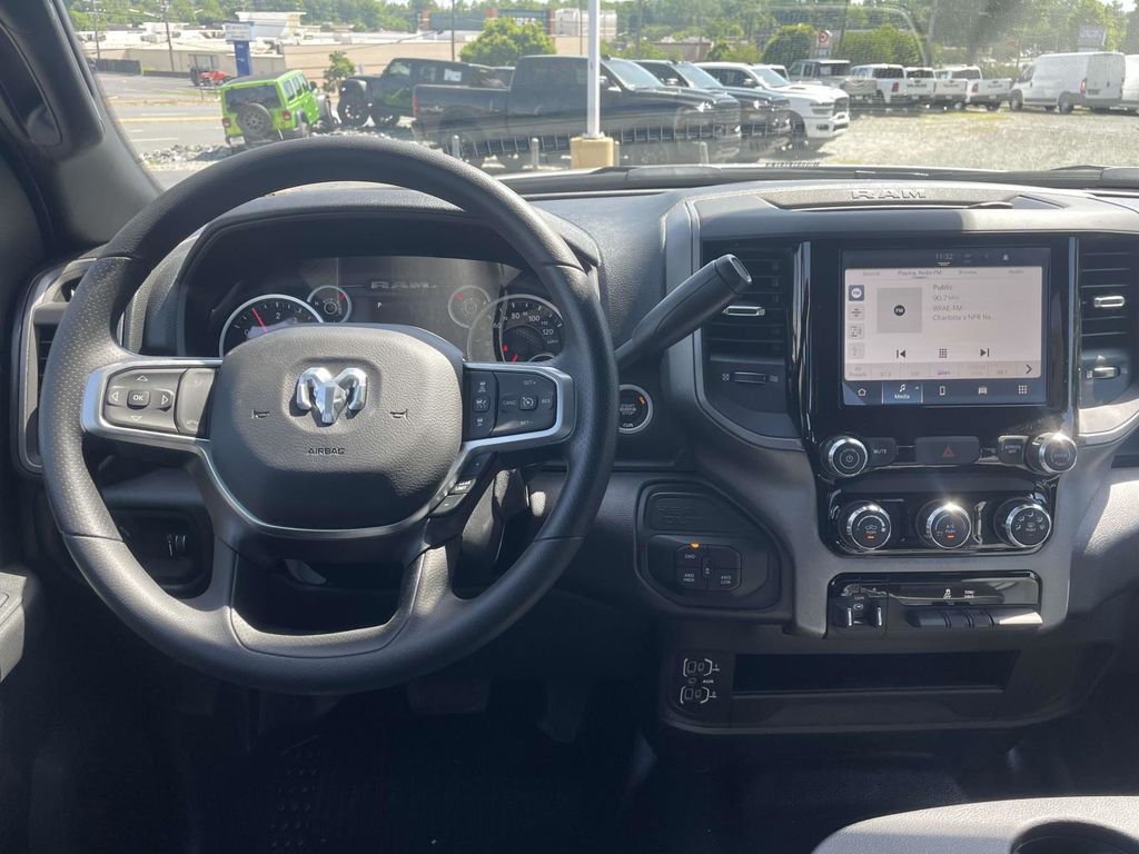 2025 Ram 2500 Tradesman photo 19