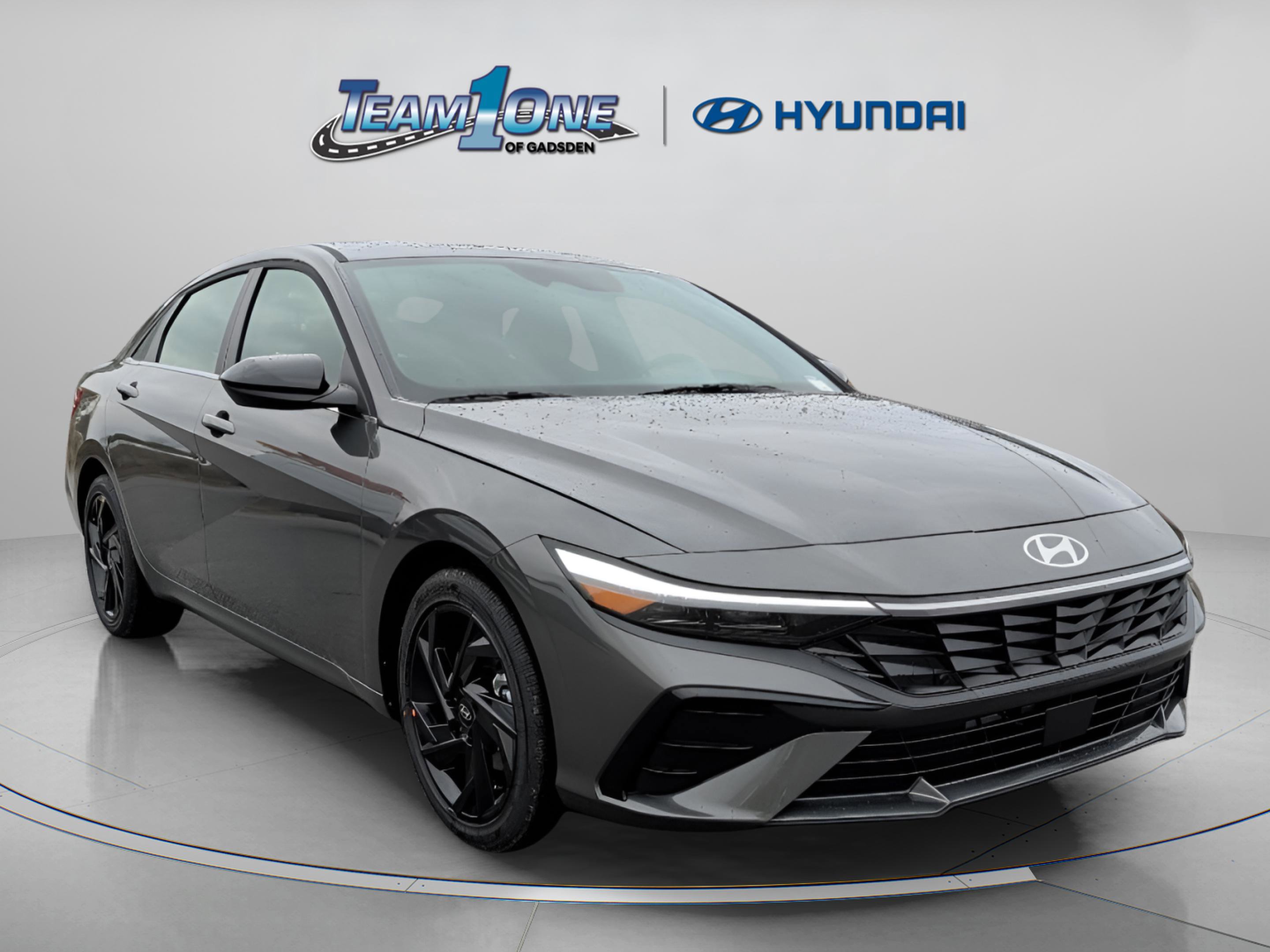 2026 Hyundai Elantra SEL's photo