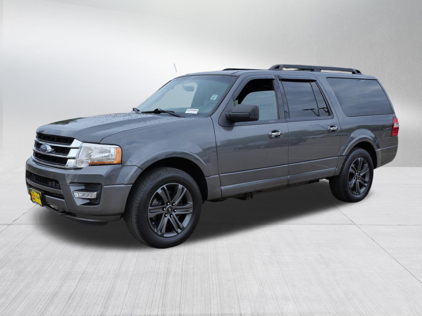 2015 Ford Expedition EL XLT photo 2
