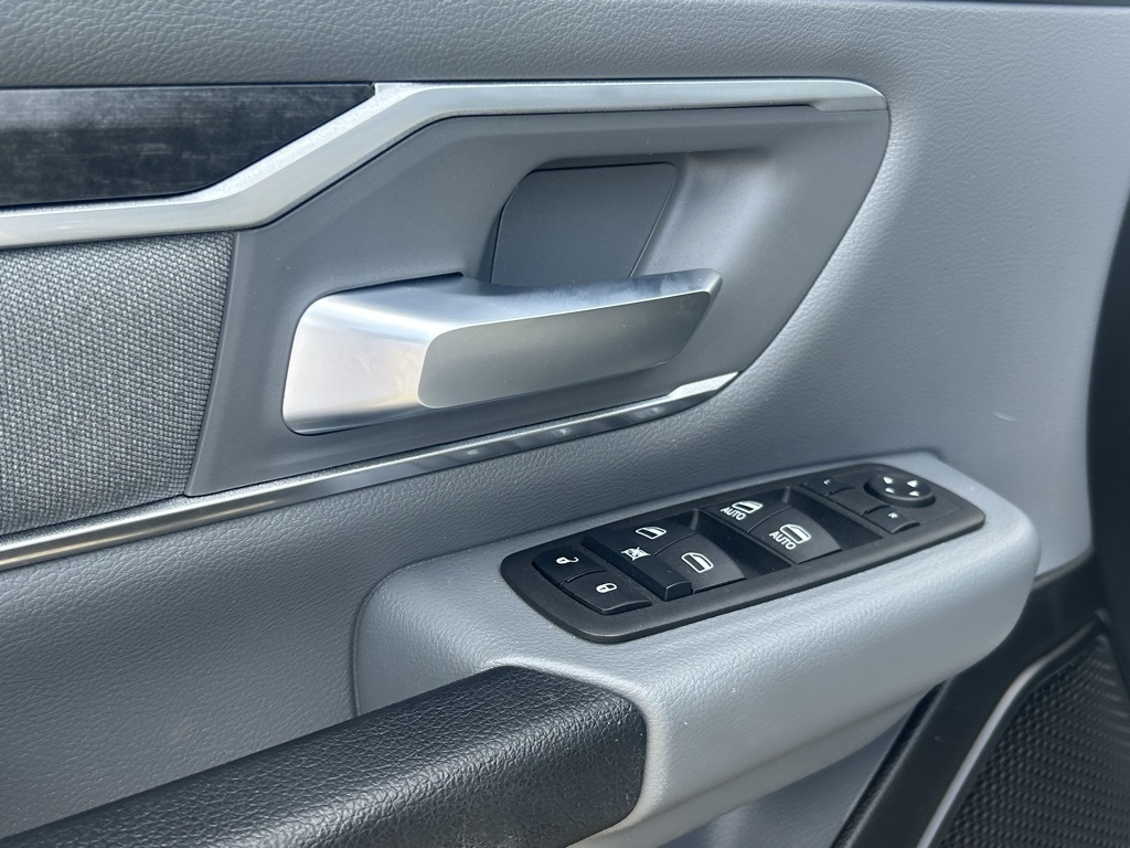 2022 Ram 1500 Big Horn Lone Star photo 13