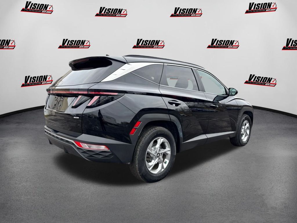 2022 Hyundai Tucson SEL photo 3