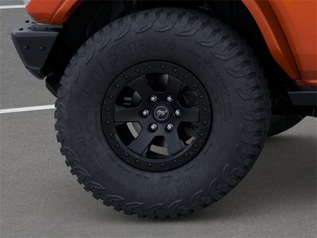 2025 Ford Bronco First Edition photo 20