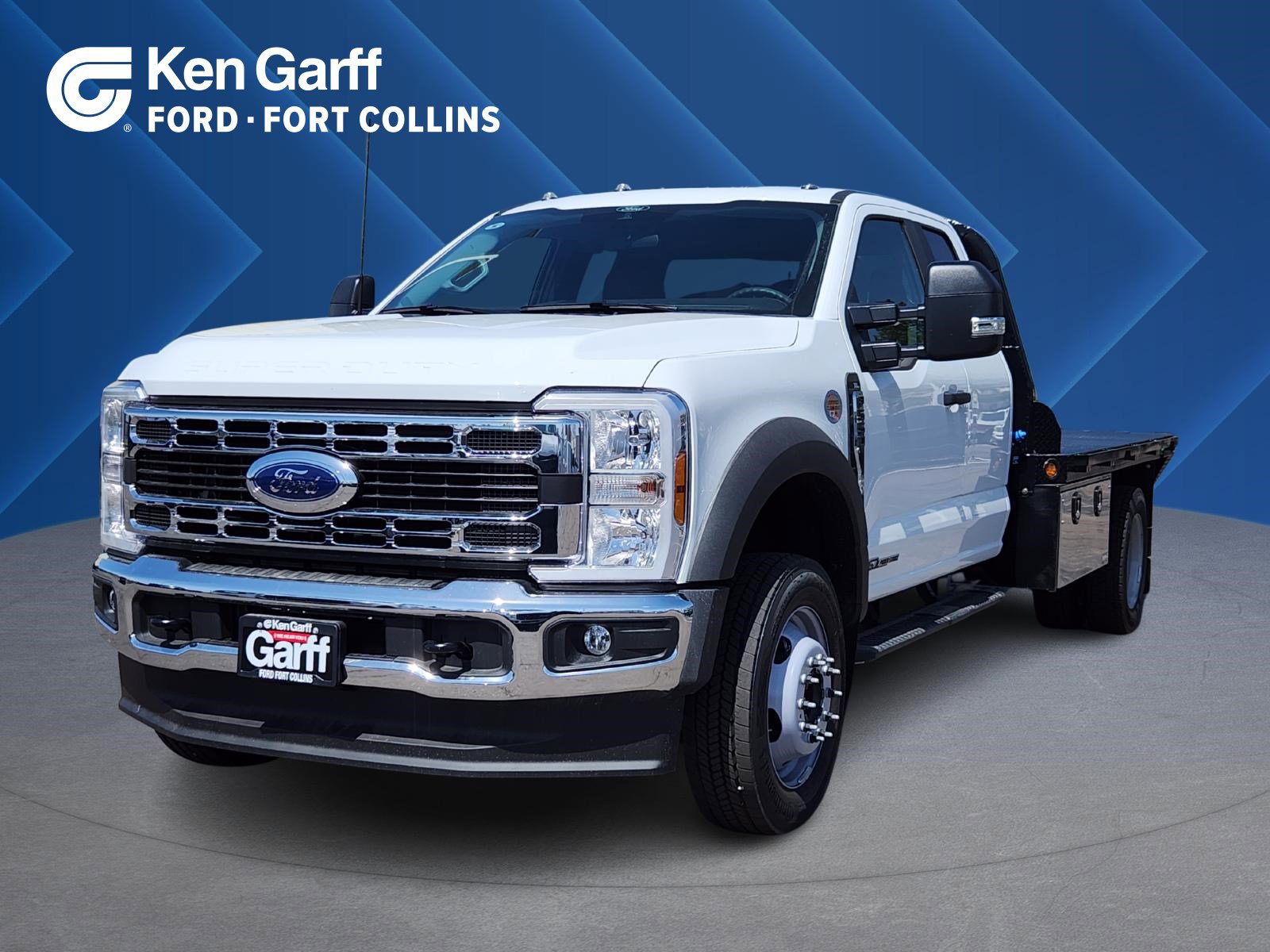 2025 Ford F-550 Super Duty Chassis Cab XL's photo