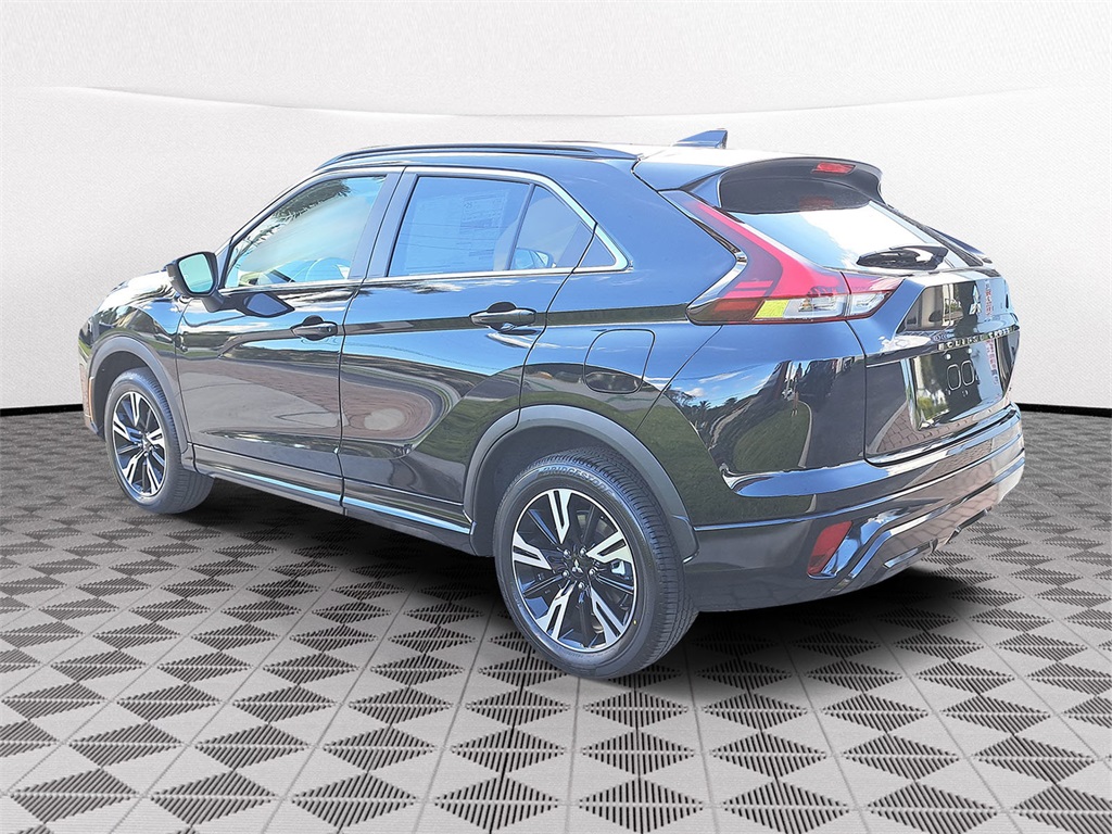 2026 Mitsubishi Eclipse Cross SEL photo 4