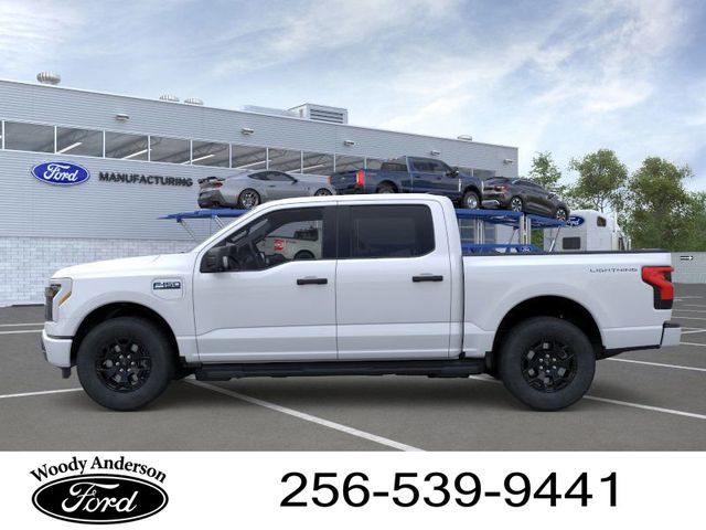 2025 Ford F-150 Lightning XLT photo 3