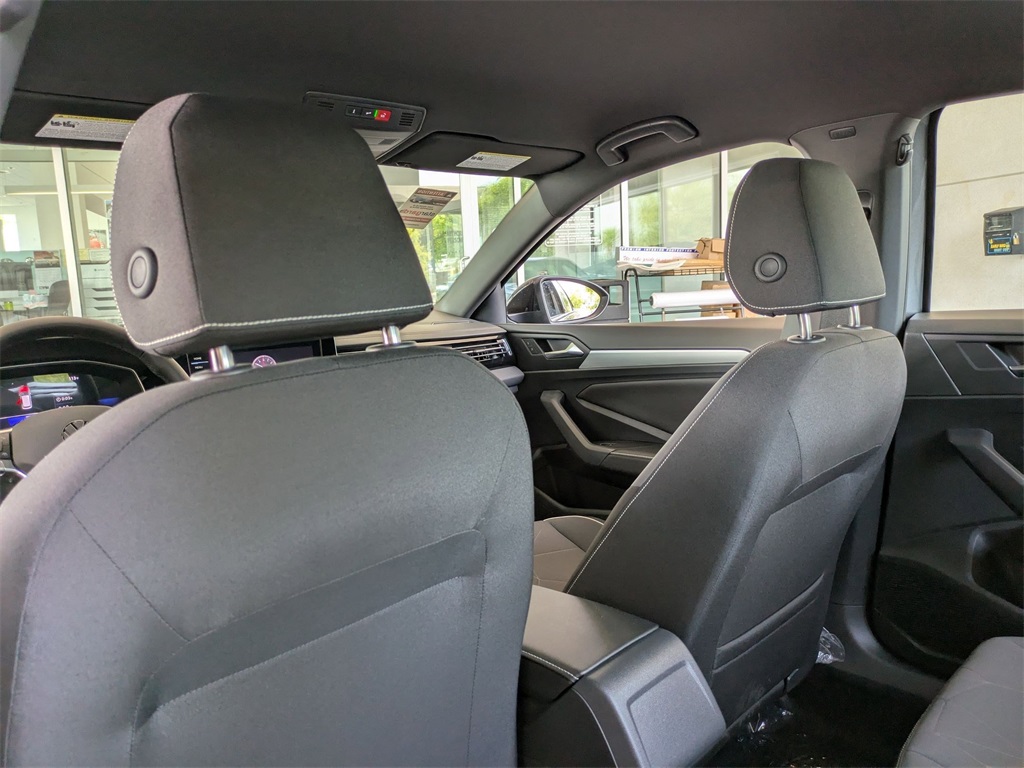 2025 Volkswagen Jetta 1.5T Sport photo 15