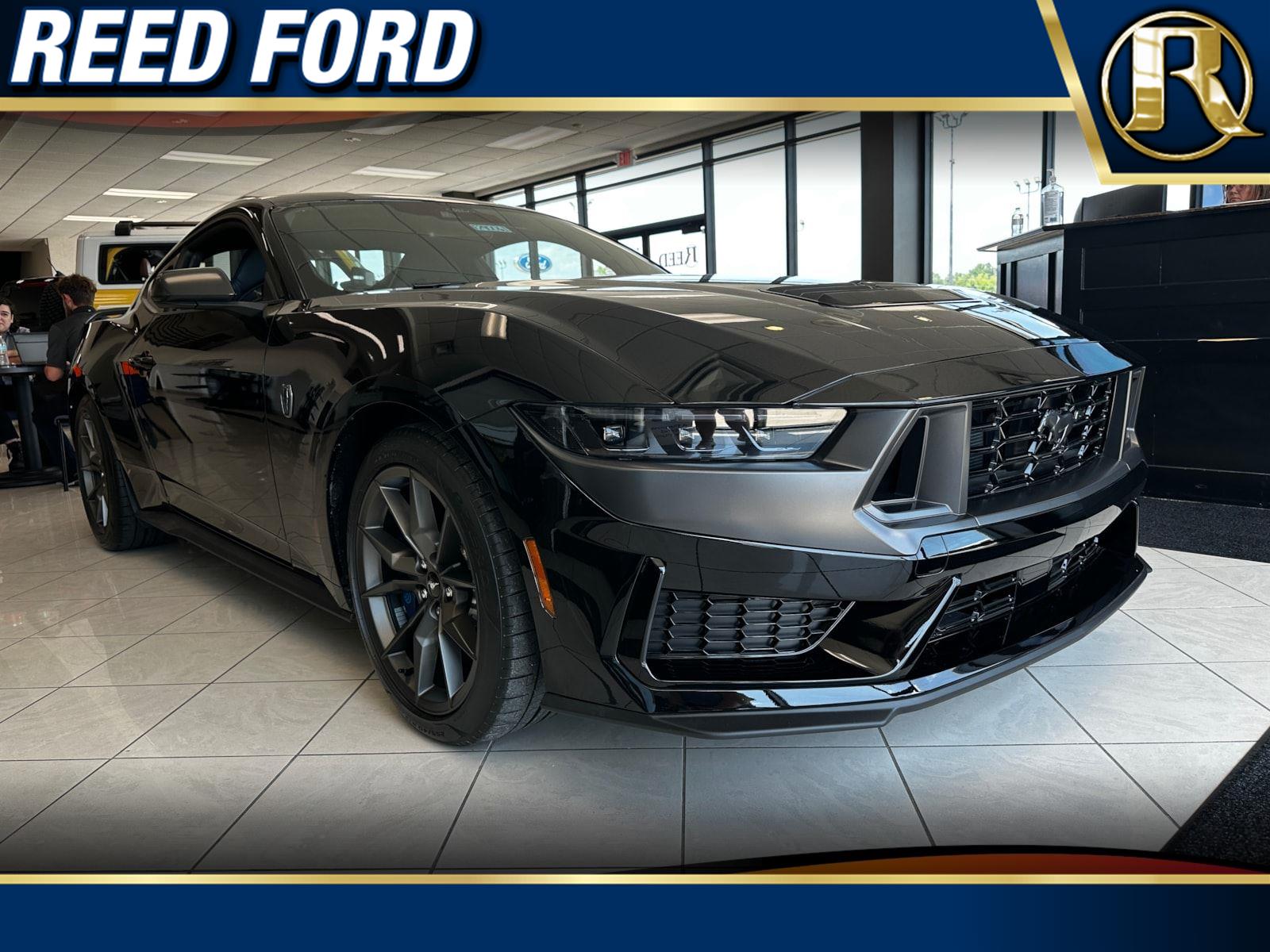 2024 Ford Mustang Dark Horse's photo