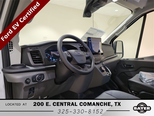 Used 2022 Ford E-Transit Cargo Van Base with VIN 1FTBW9CK4NKA49836 for sale in Comanche, TX