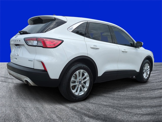 2020 Ford Escape SE photo 2