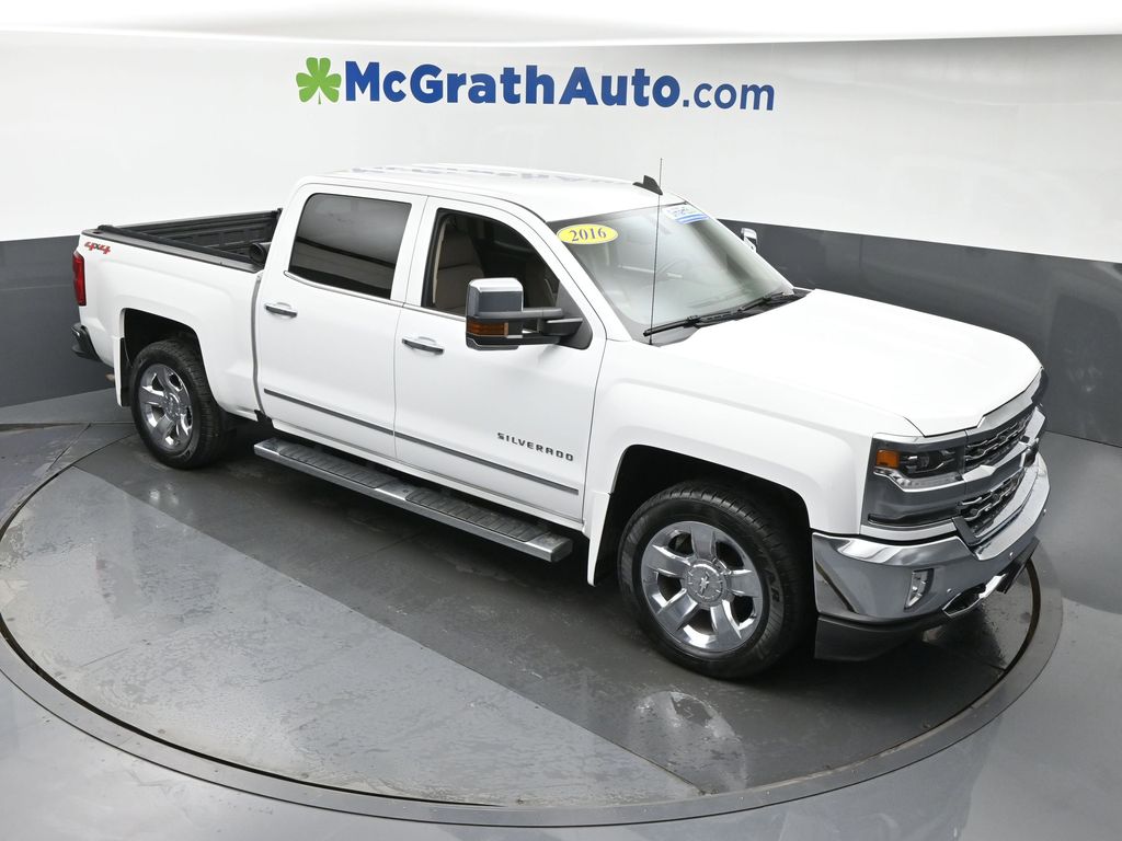 2016 Chevrolet Silverado 1500 LTZ photo 2